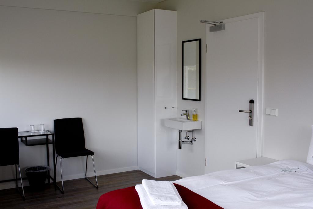 Graystone Guesthouse Sandgerthi Экстерьер фото