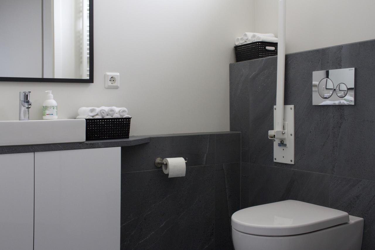 Graystone Guesthouse Sandgerthi Экстерьер фото